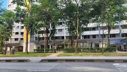 Ang Mo Kio Avenue 4 (D20), Shop House #567551381